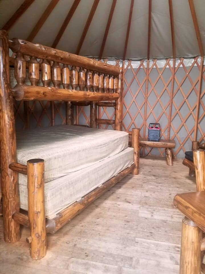 Yurt With Beds And bench